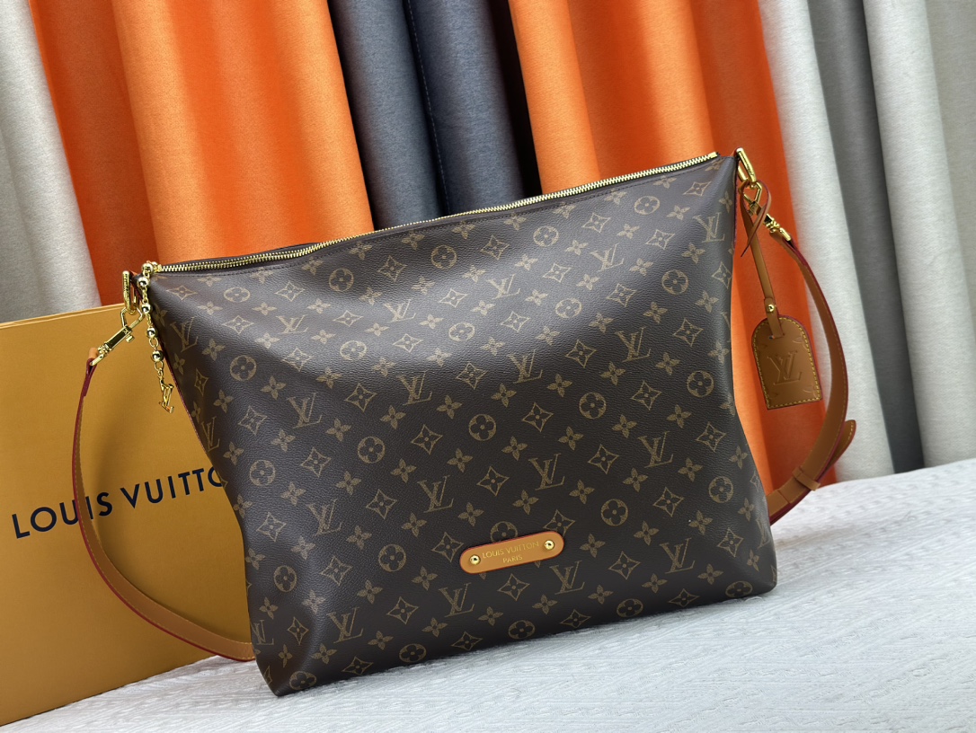 LV bag 646